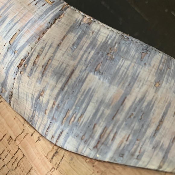 Can Eli‎  cork heel platform shoes. Worn once for 30 minutes in the house only - Picture 7 of 7